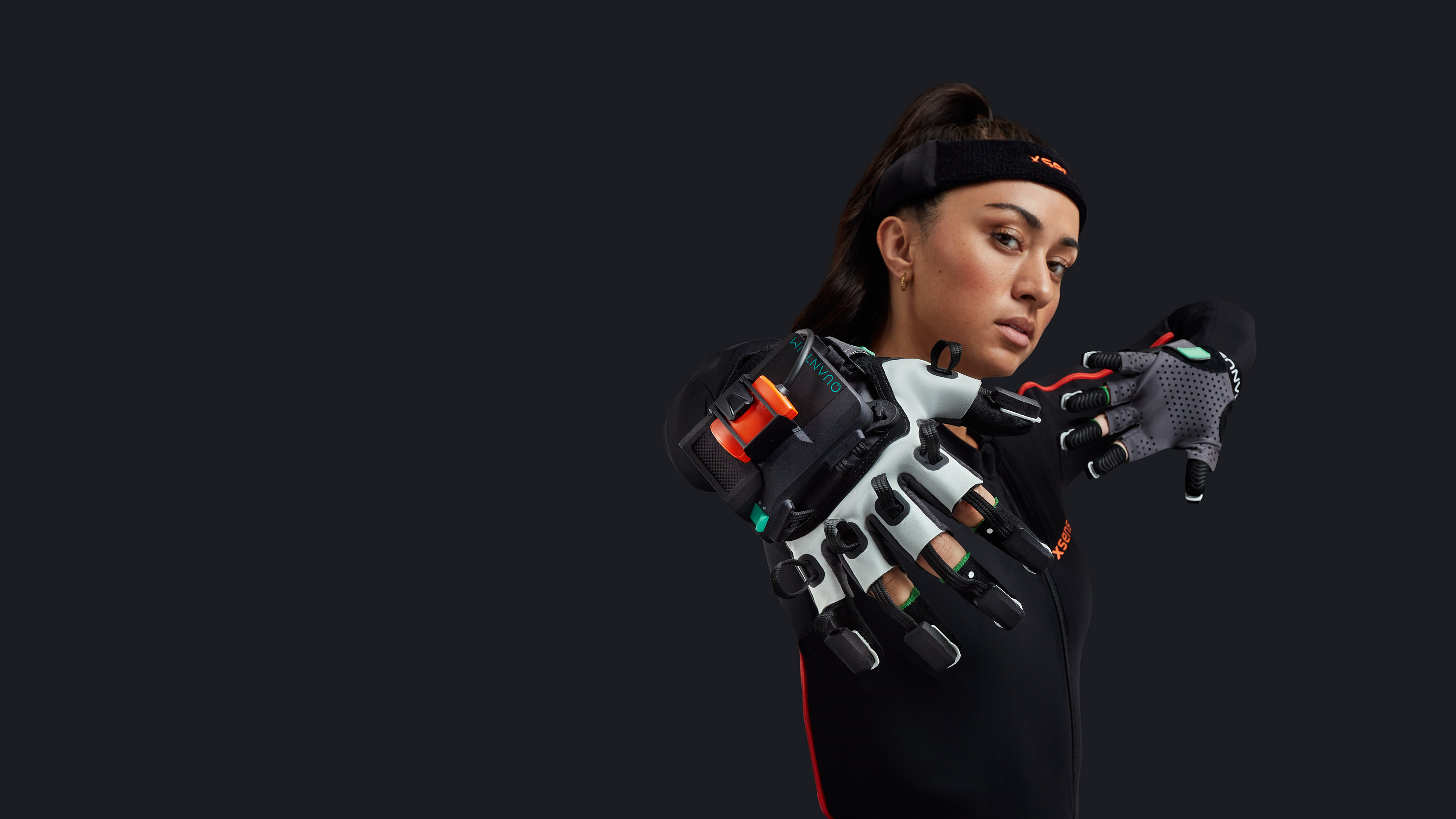 Xsens full body motion capture including finger tracking Bundles
